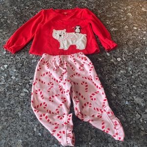 Carter’s girl pajamas size 2T red long sleeve top with matching pants